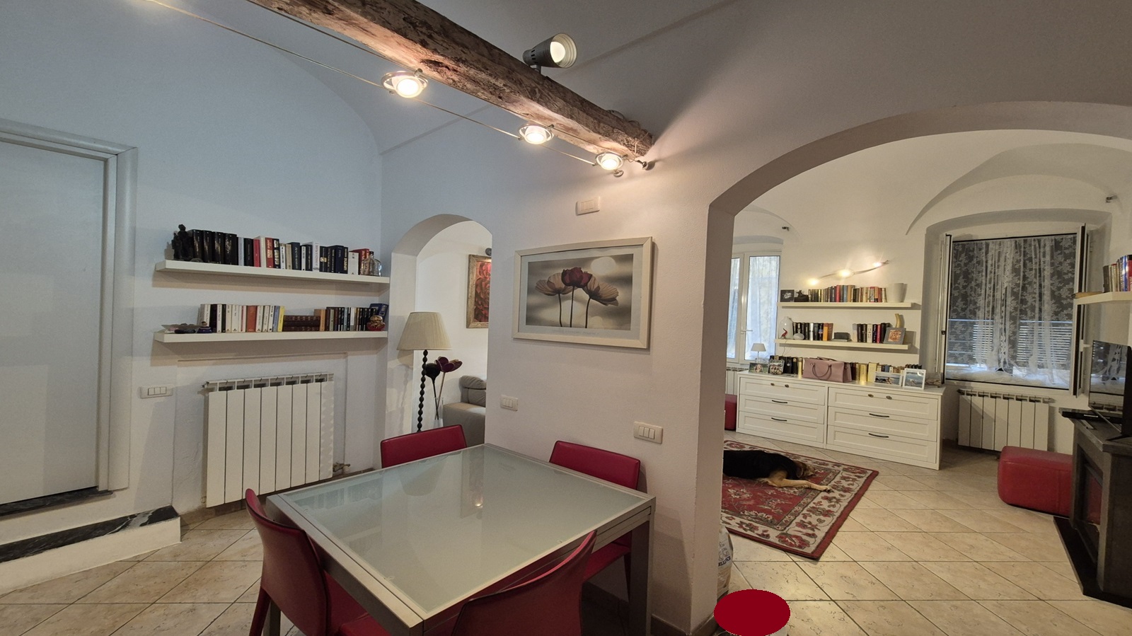 Cucina che apre sul soggiorno