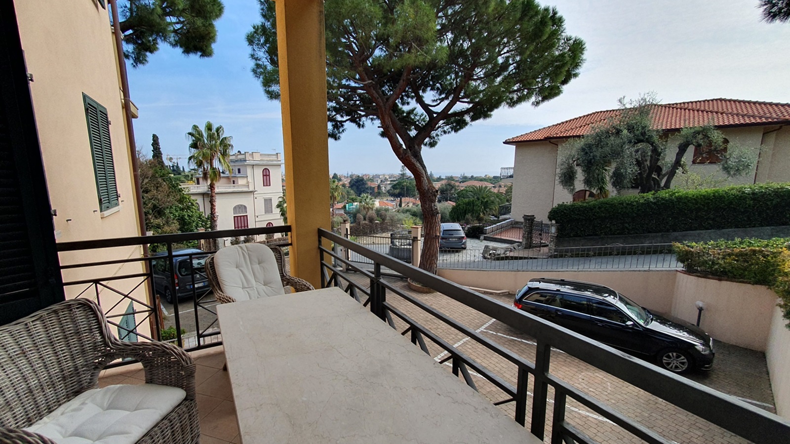Panorama dal terrazzo coperto