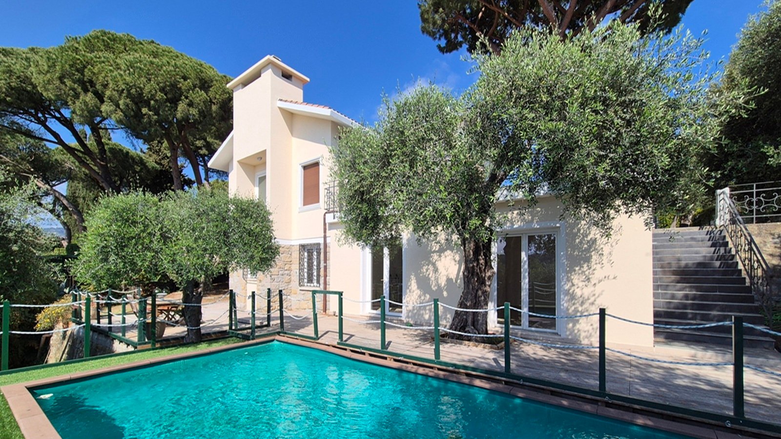 Facciata esposta a sud