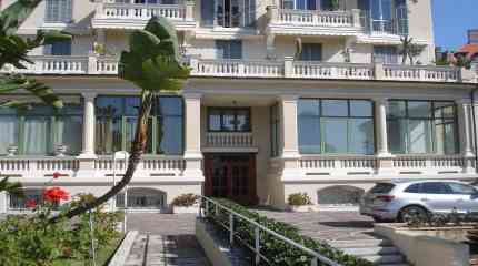 Codice:394 - Bordighera, luxury apartment con giardino privato
